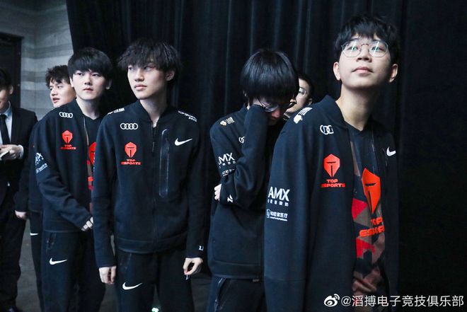 更为明显的 更为明显的