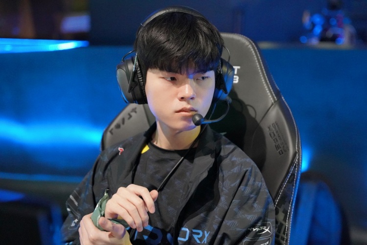 在对手逐渐 在对手逐渐