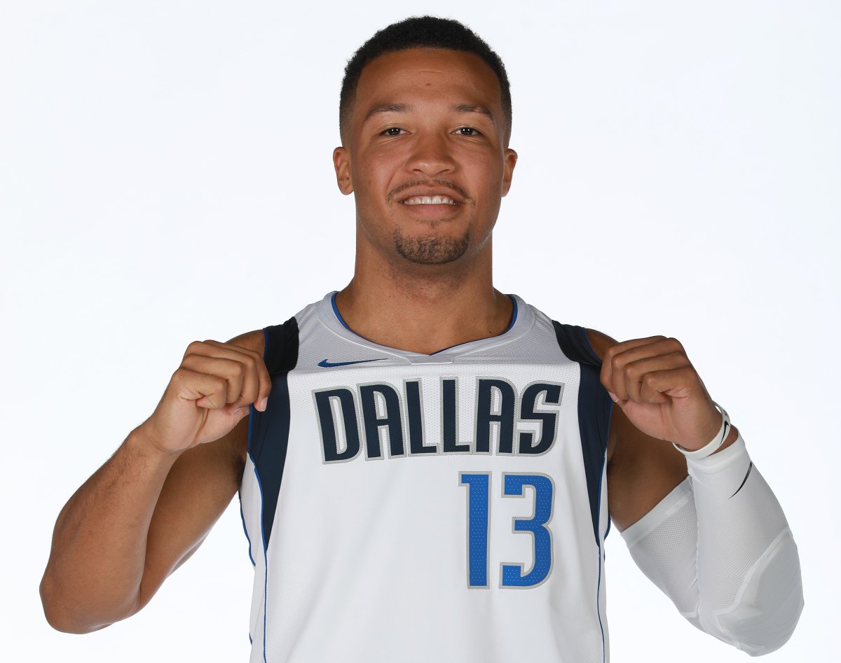 展现了两人 展现了两人