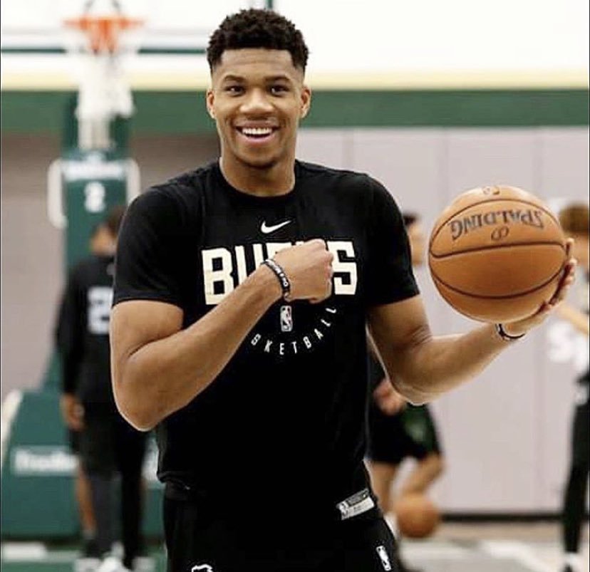 对年轻对手 对年轻对手