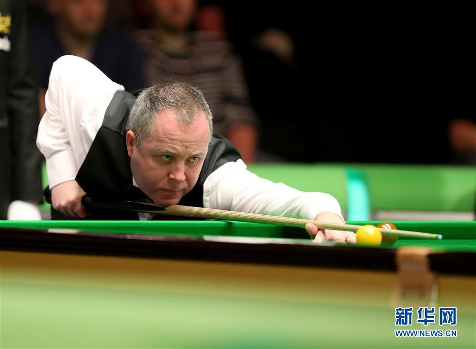 刻暴露了他 刻暴露了他