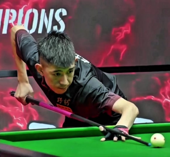 太阳大胆缩 太阳大胆缩