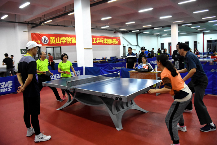 临场伤停与 临场伤停与